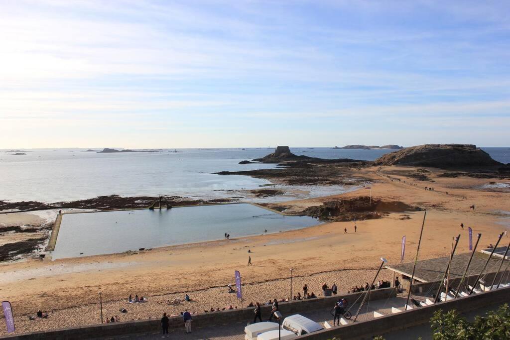Escapade Romantique Et Gourmande-St Malo, Mer 150M Сен-Мало Экстерьер фото